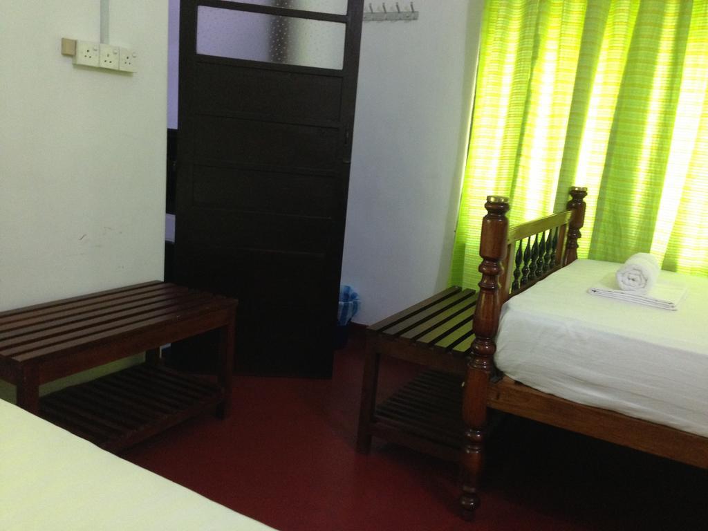 Hamilton House Hotel Negombo Cameră foto