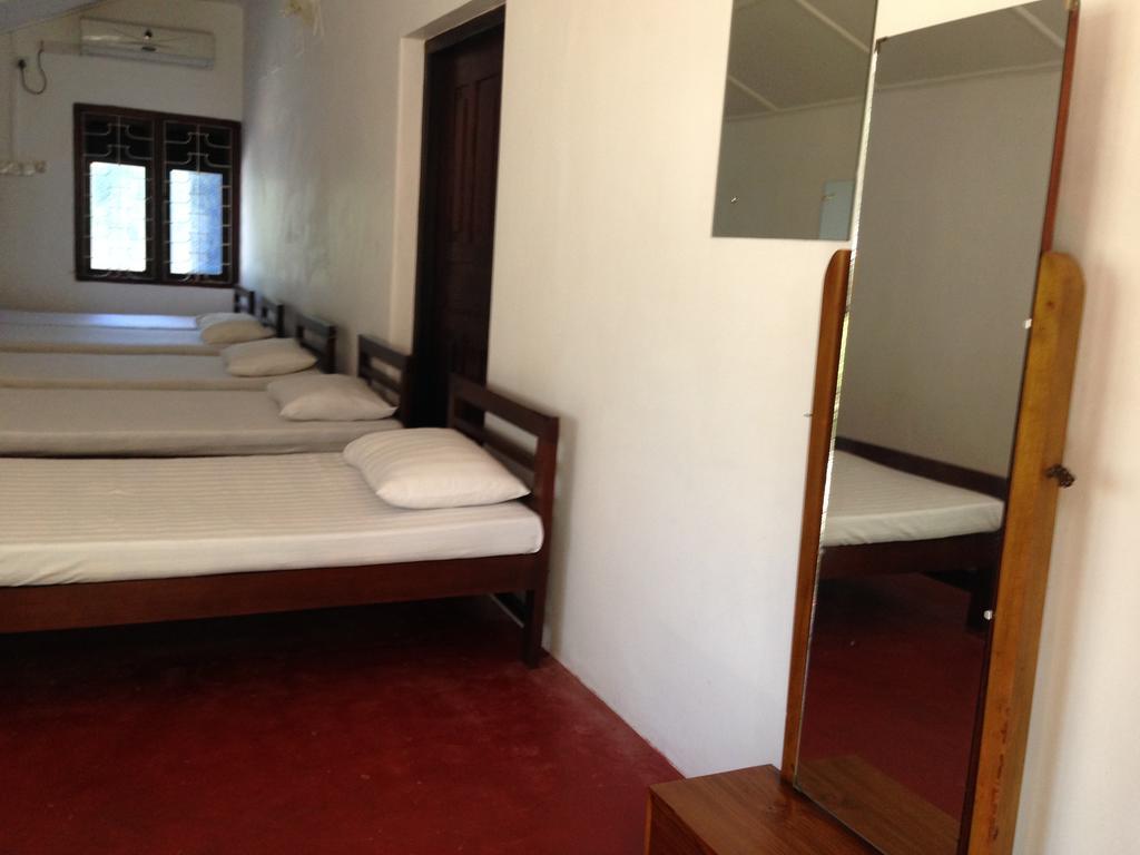 Hamilton House Hotel Negombo Cameră foto