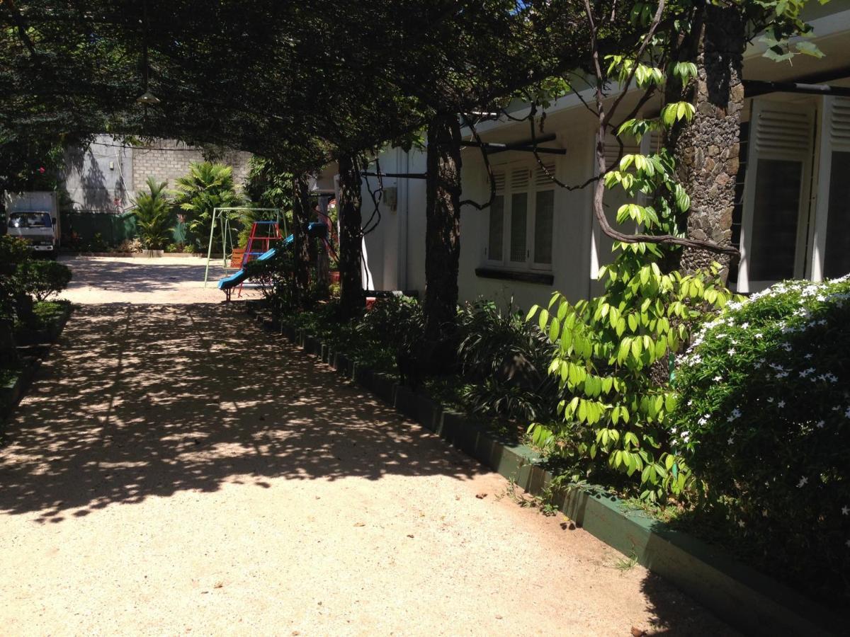 Hamilton House Hotel Negombo Exterior foto